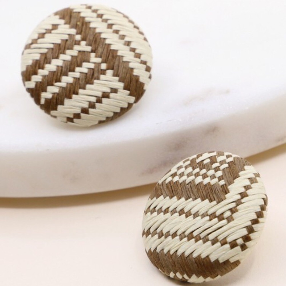 NWT Brown Rattan Studs Earrings